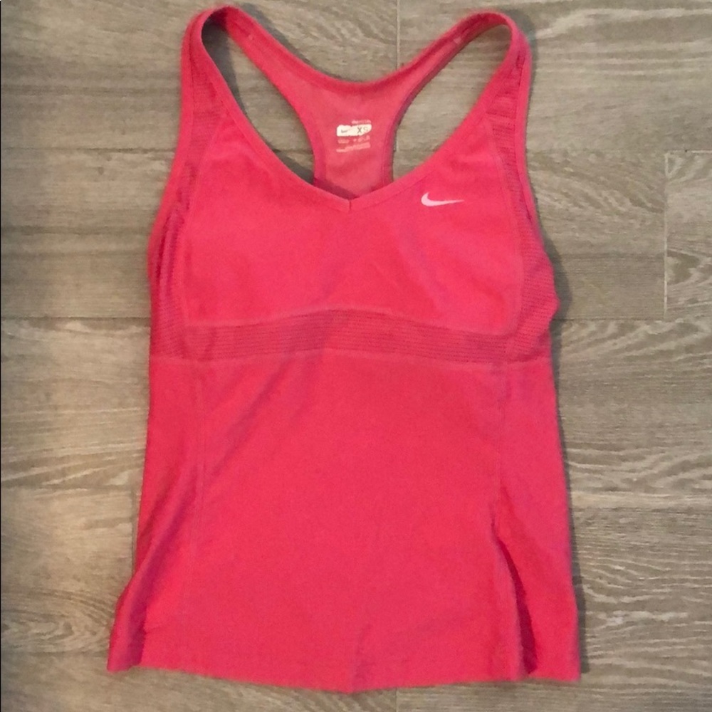 Nike Workout Tank - Picture 1 of 3